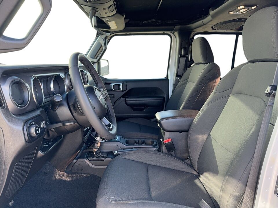 2023 Jeep Gladiator  - Desmeules Chrysler