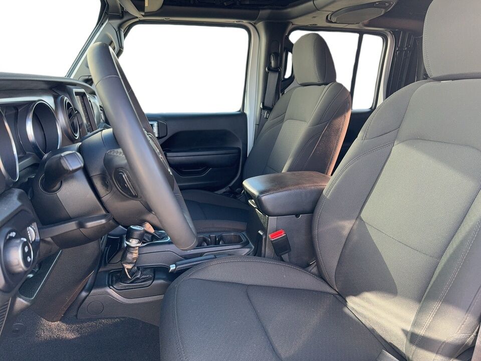 2023 Jeep Gladiator  - Desmeules Chrysler