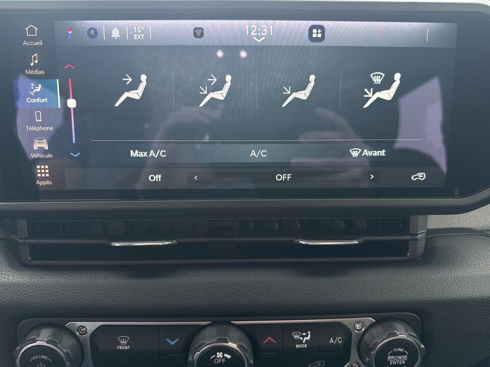 2024 Jeep Wrangler  - Desmeules Chrysler