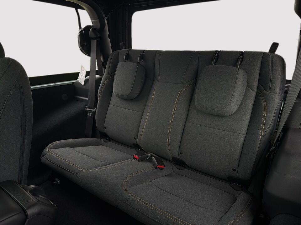 2024 Jeep Wrangler  - Desmeules Chrysler