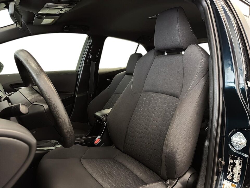 2021 Toyota Corolla Hatchback  - Desmeules Chrysler