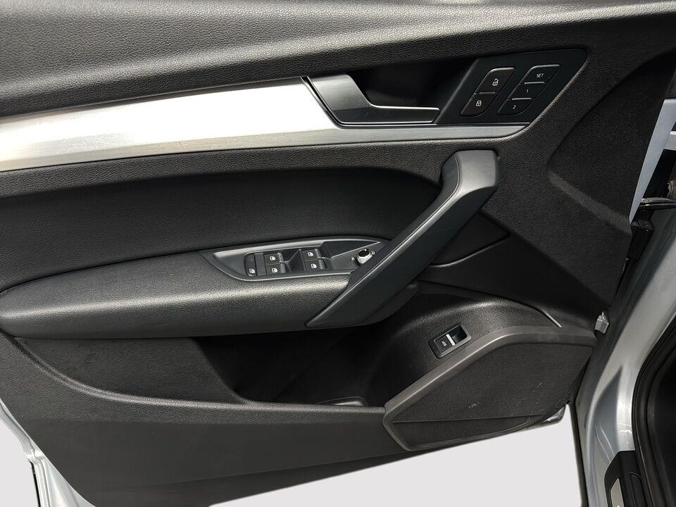 2018 Audi Q5  - Desmeules Chrysler