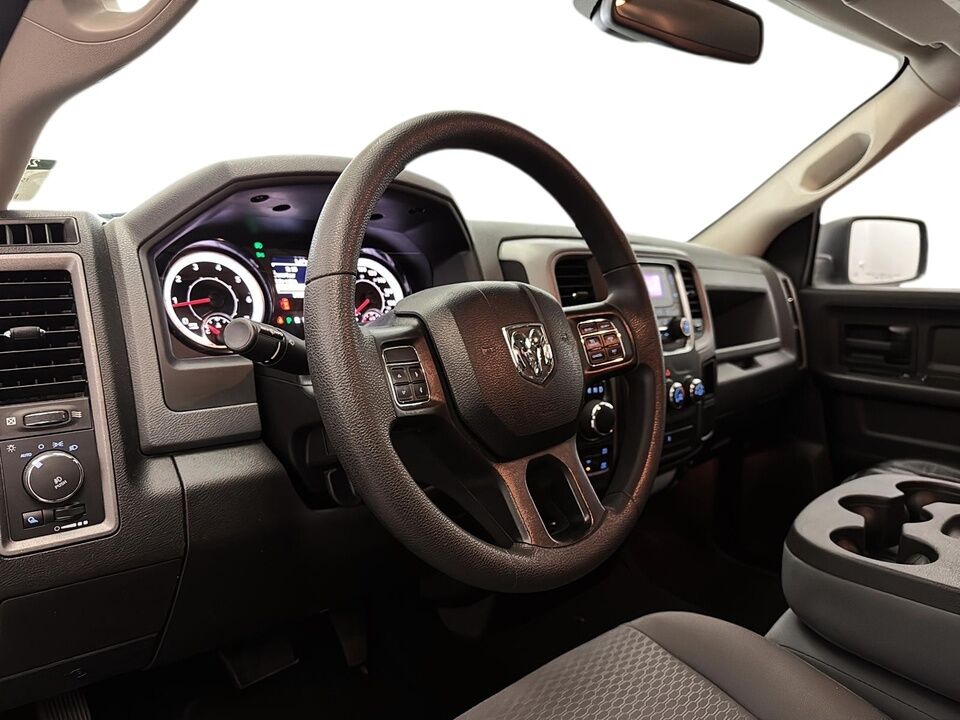 2019 Ram 1500 Classic  - Desmeules Chrysler