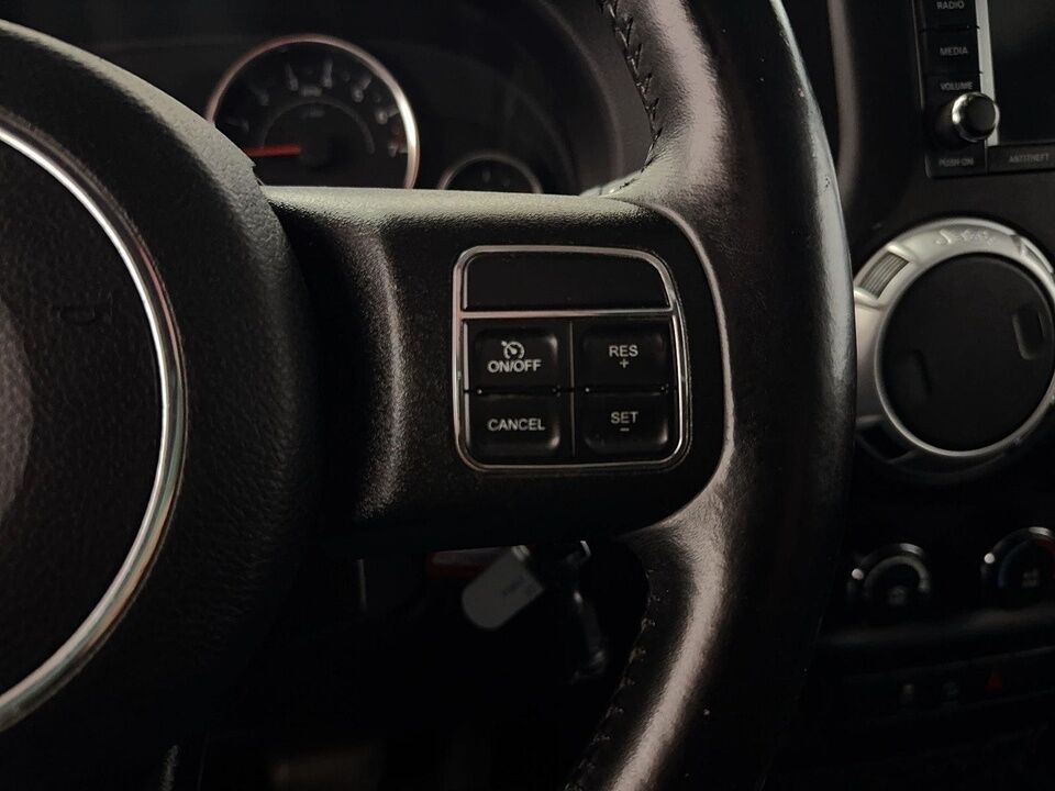 2014 Jeep Wrangler  - Desmeules Chrysler