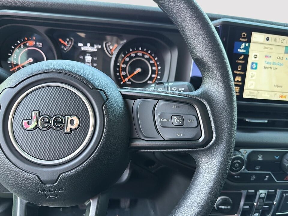 2025 Jeep Wrangler  - Desmeules Chrysler