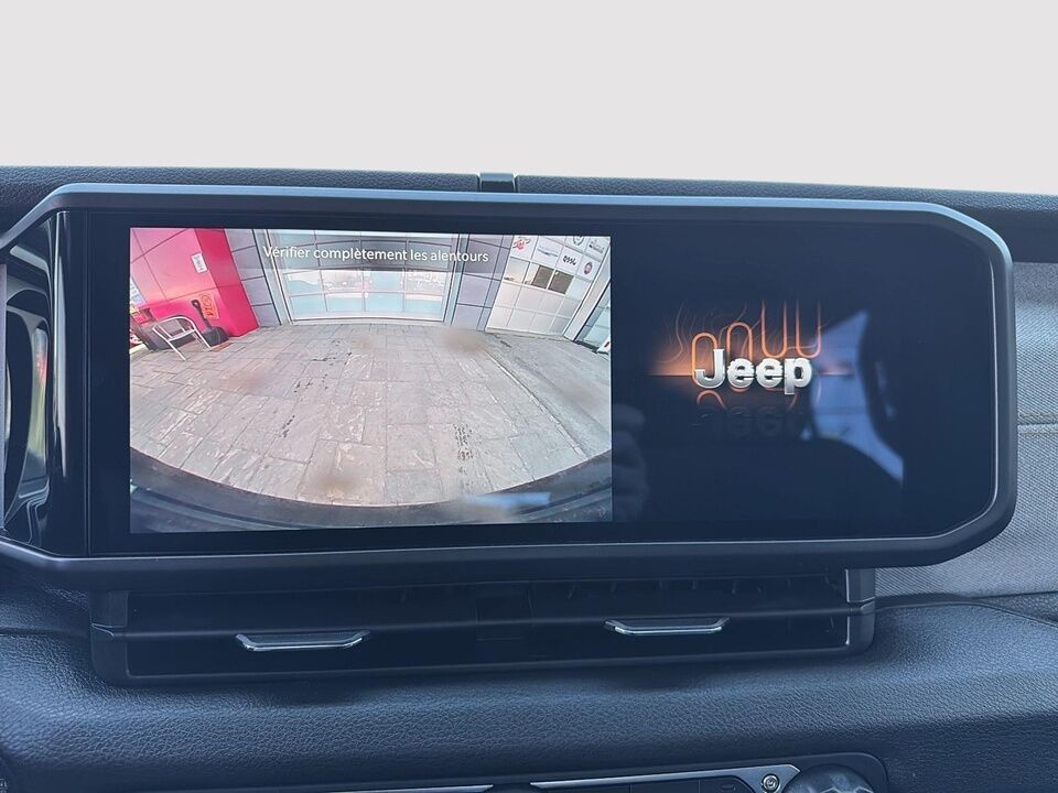 2025 Jeep Wrangler  - Desmeules Chrysler