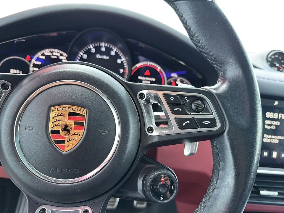 2019 Porsche Cayenne  - Desmeules Chrysler