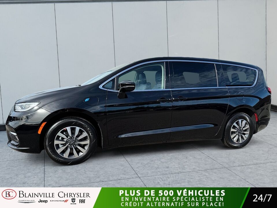 2024 Chrysler Pacifica Hybrid  - Blainville Chrysler