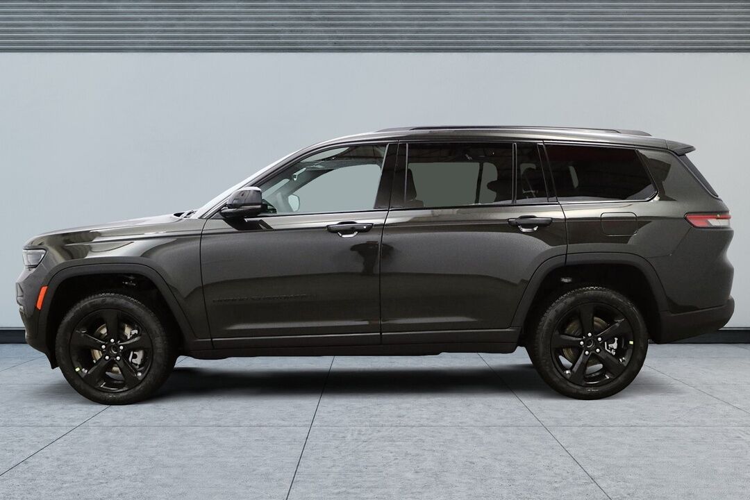 2025 Jeep Grand Cherokee L  - Blainville Chrysler