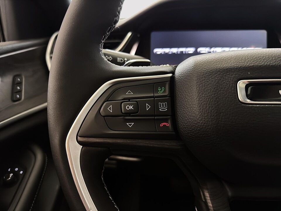 2025 Jeep Grand Cherokee  - Desmeules Chrysler