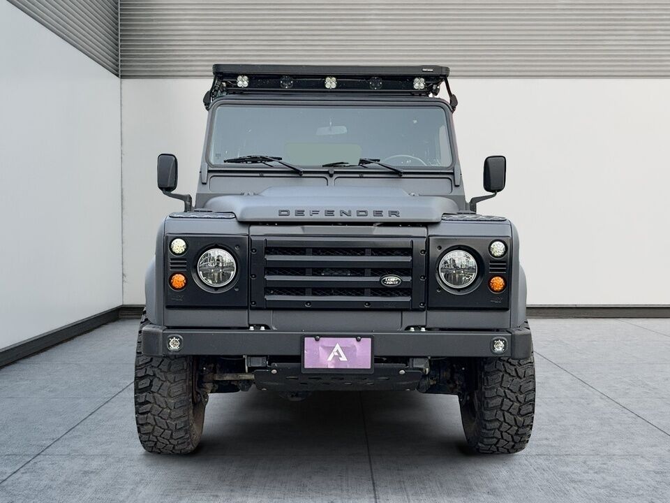 1987 Land Rover Defender  - Desmeules Chrysler