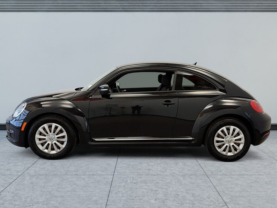 2015 Volkswagen Beetle  - Desmeules Chrysler