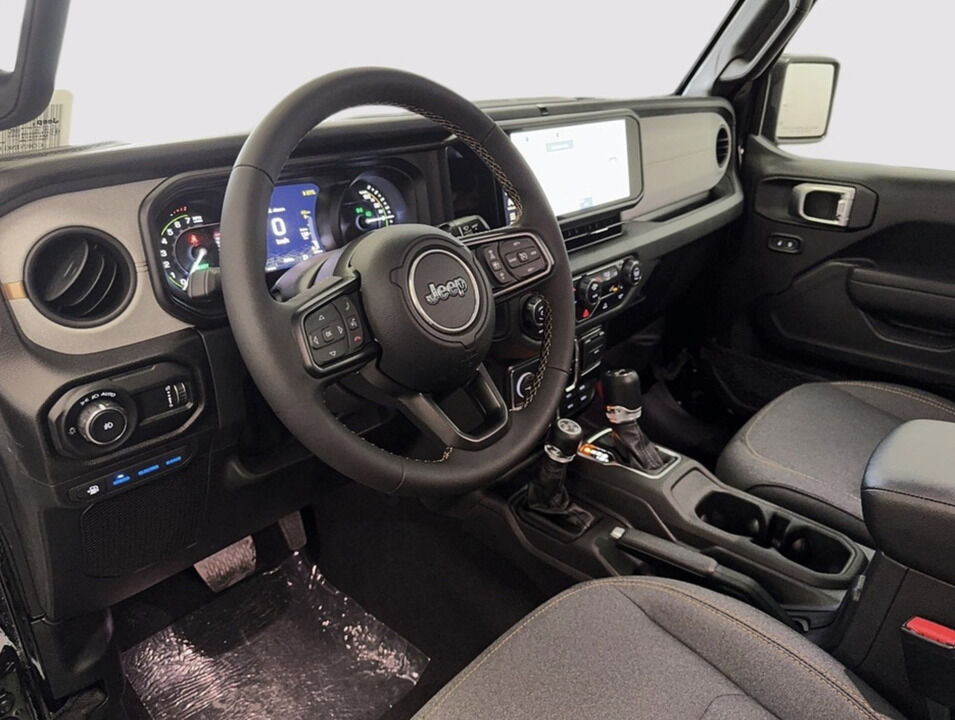 2025 Jeep WRANGLER 4XE  - Blainville Chrysler