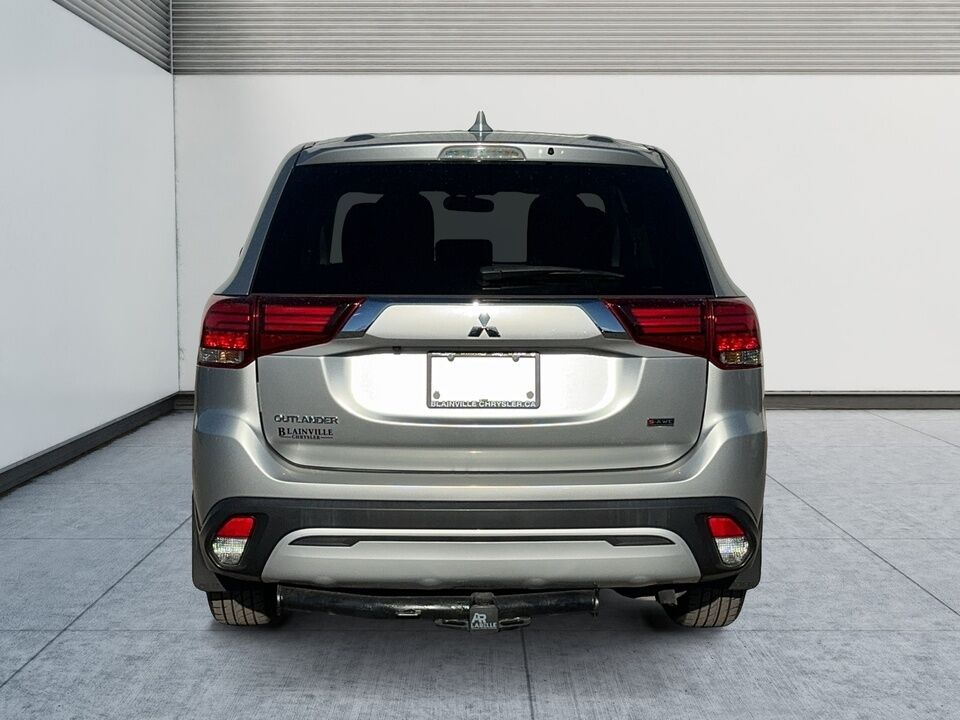 2020 Mitsubishi Outlander  - Desmeules Chrysler