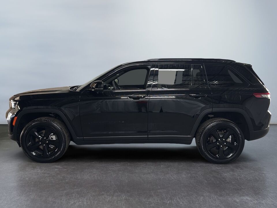 2025 Jeep Grand Cherokee  - Desmeules Chrysler