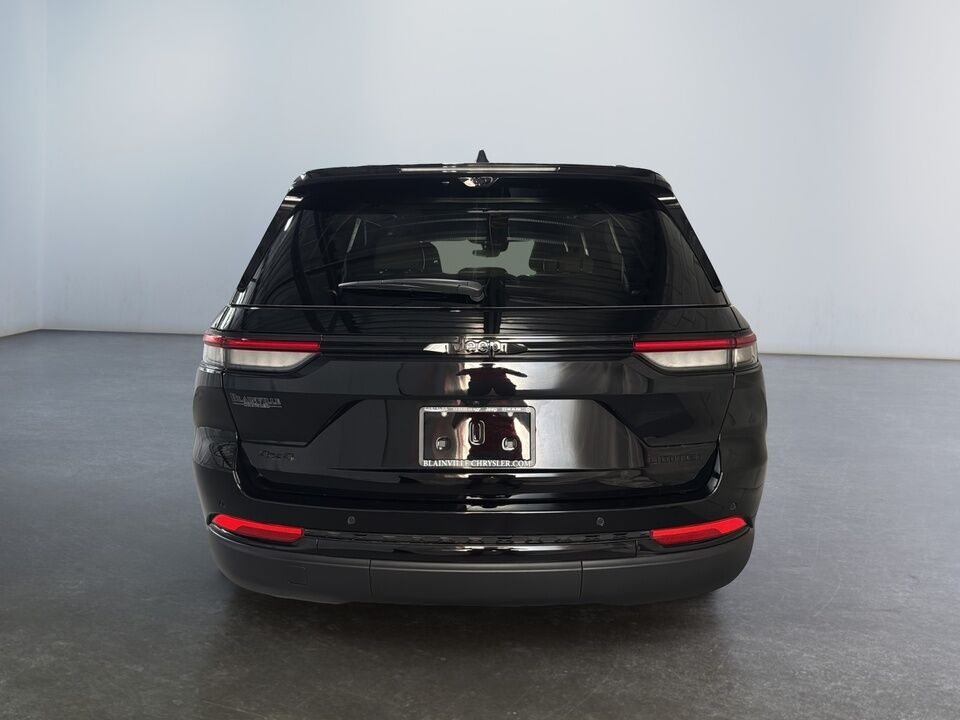 2025 Jeep Grand Cherokee  - Desmeules Chrysler