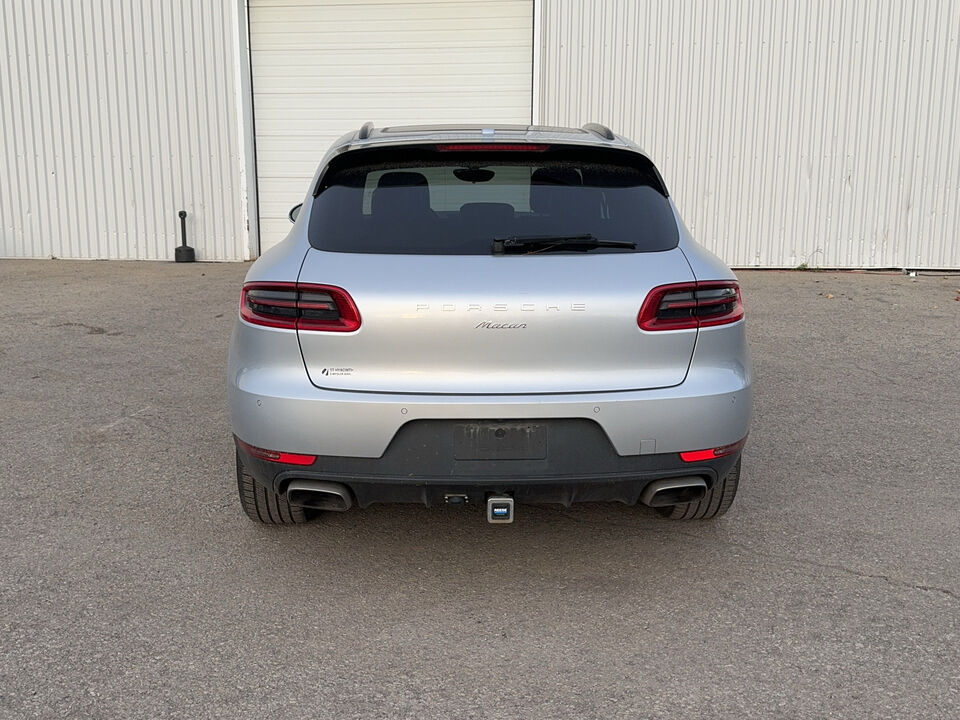 2018 Porsche Macan  - Desmeules Chrysler