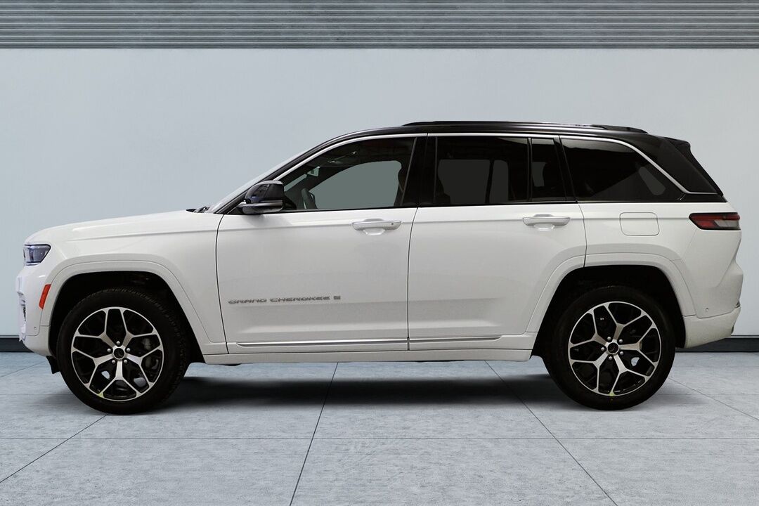 2025 Jeep Grand Cherokee  - Desmeules Chrysler