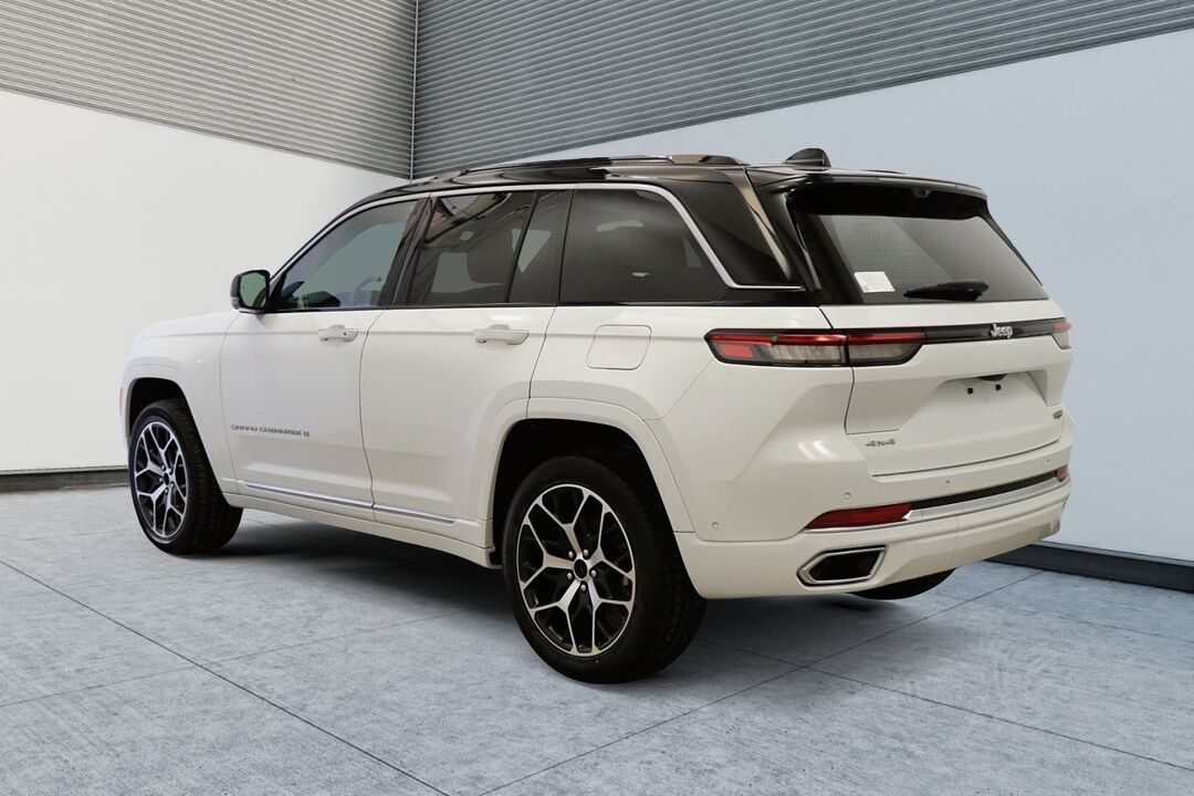 2025 Jeep Grand Cherokee  - Desmeules Chrysler