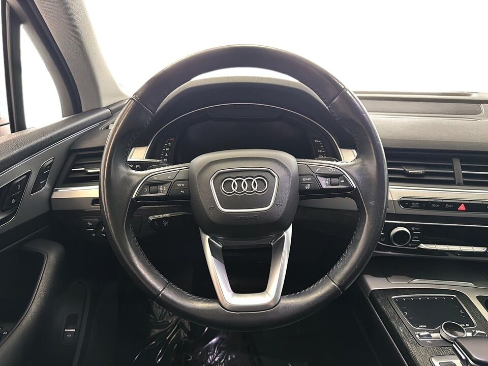 2018 Audi Q7  - Desmeules Chrysler