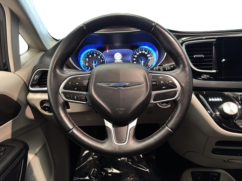 2018 Chrysler Pacifica  - Desmeules Chrysler