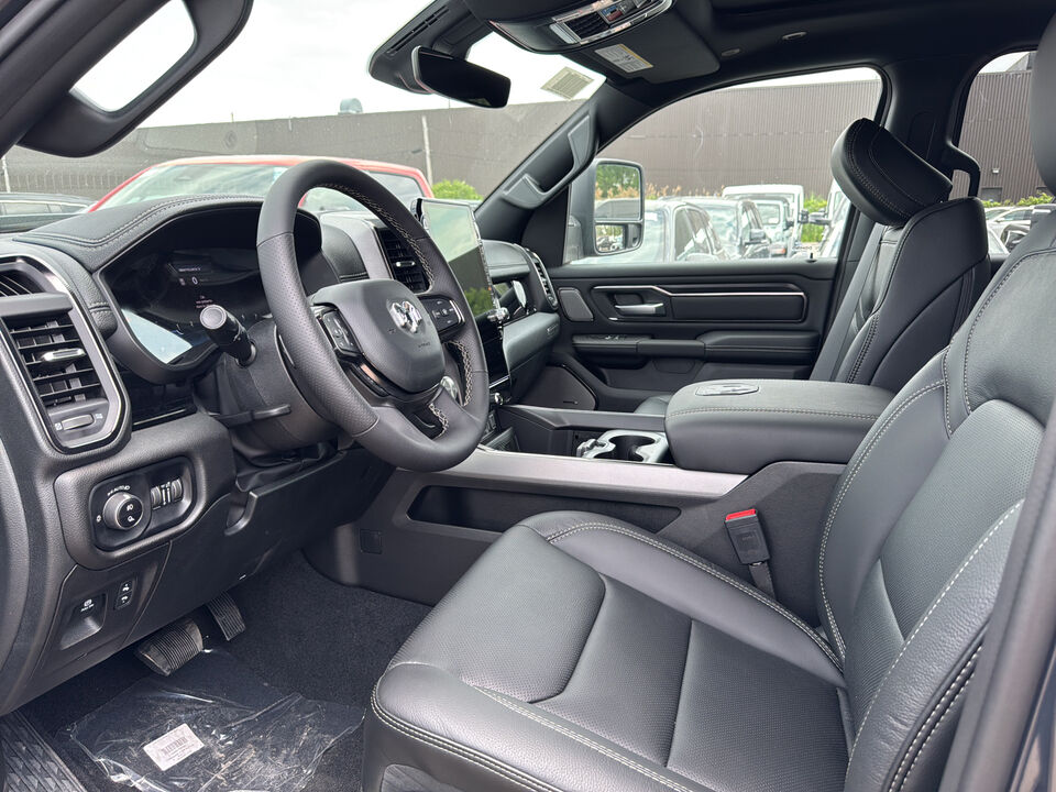 2025 Ram 1500  - Desmeules Chrysler