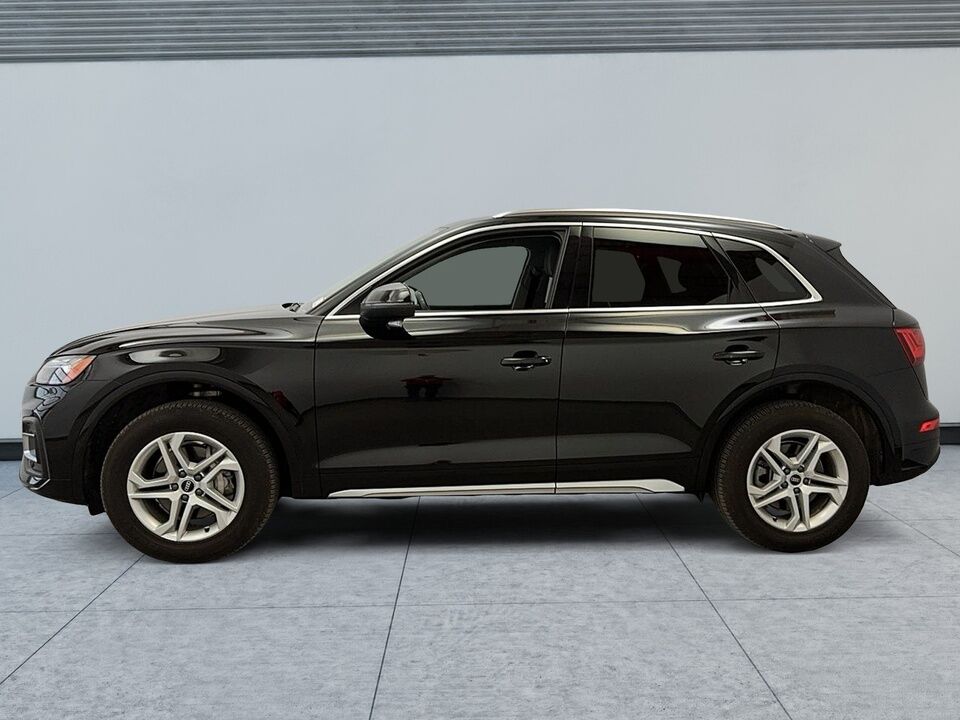 2022 Audi Q5  - Desmeules Chrysler