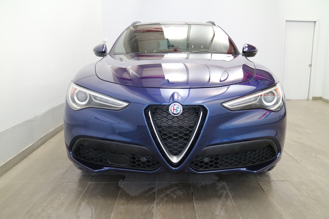 2020 Alfa Romeo Stelvio   - Desmeules Chrysler