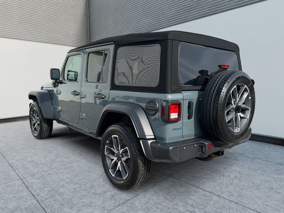 2024 Jeep WRANGLER 4XE  - Blainville Chrysler