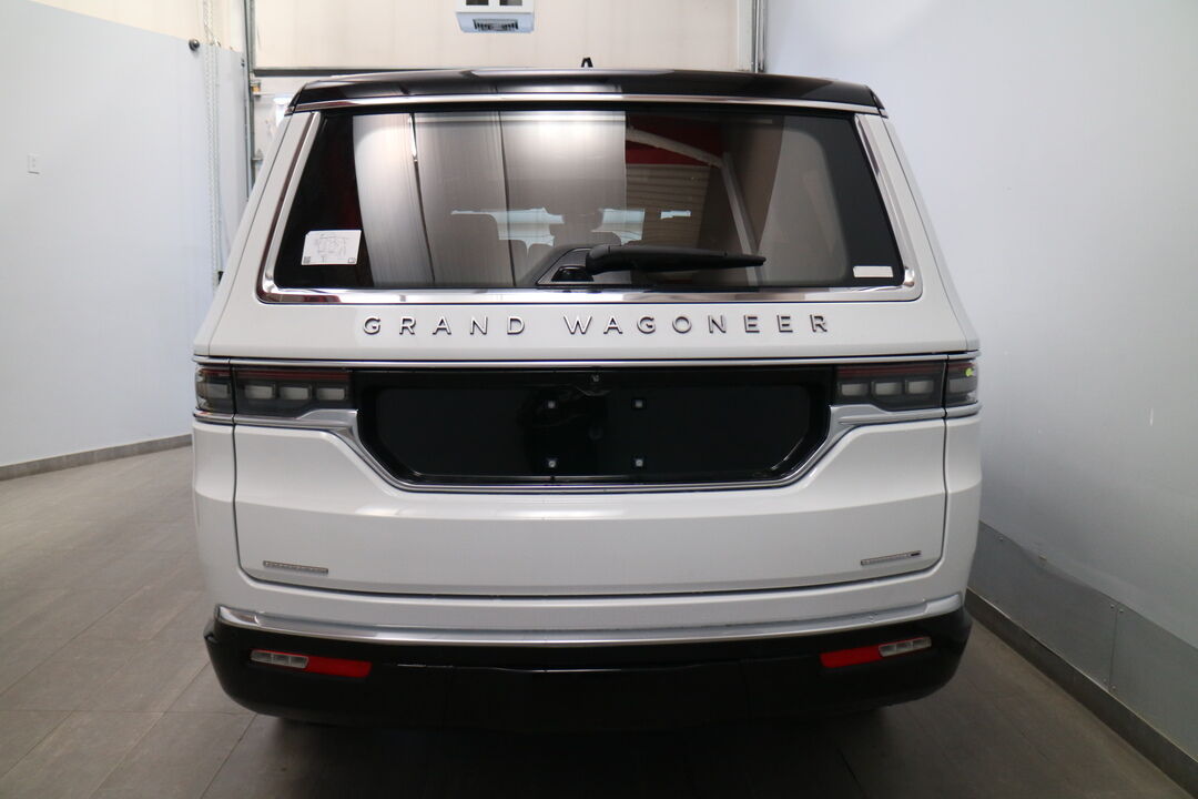 2023 Jeep Grand Wagoneer  - Desmeules Chrysler