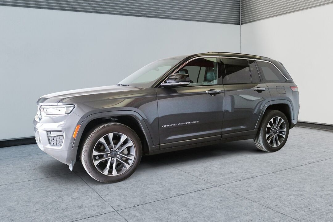 2025 Jeep Grand Cherokee  - Desmeules Chrysler