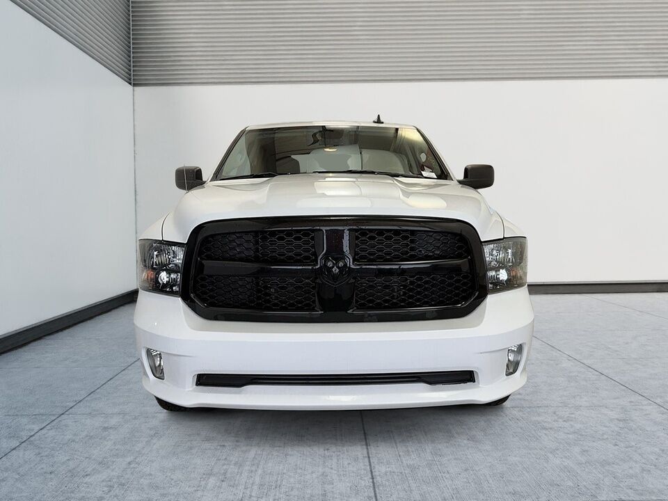 2022 Ram 1500 Classic  - Blainville Chrysler