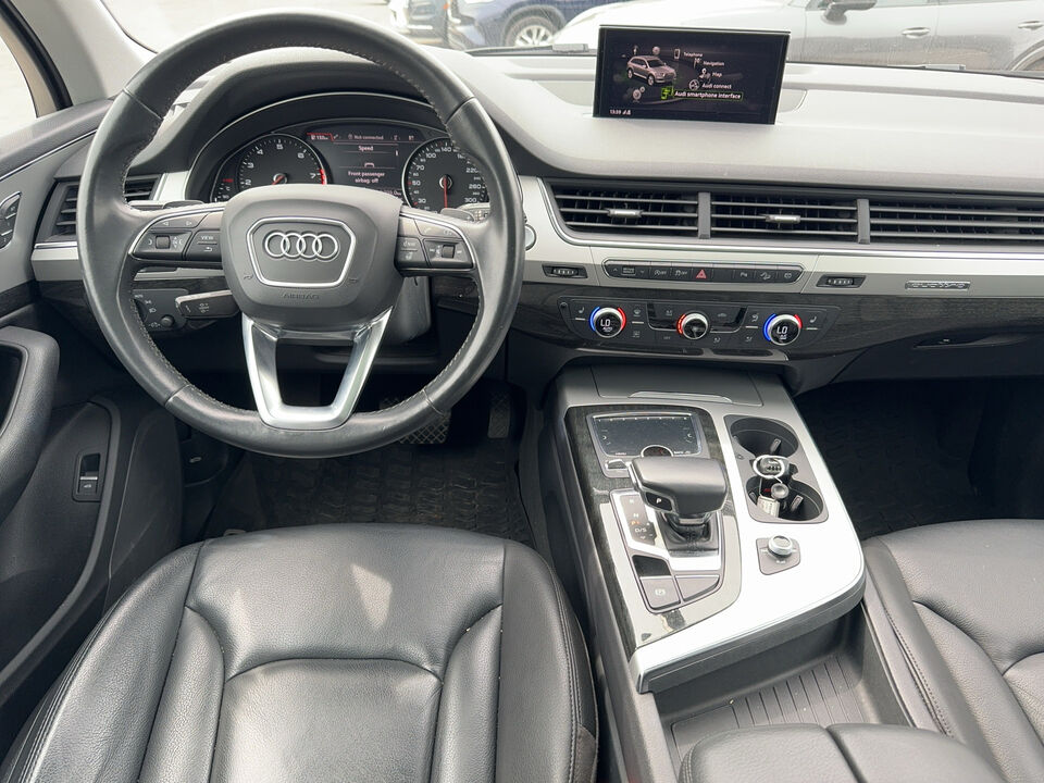 2019 Audi Q7  - Desmeules Chrysler