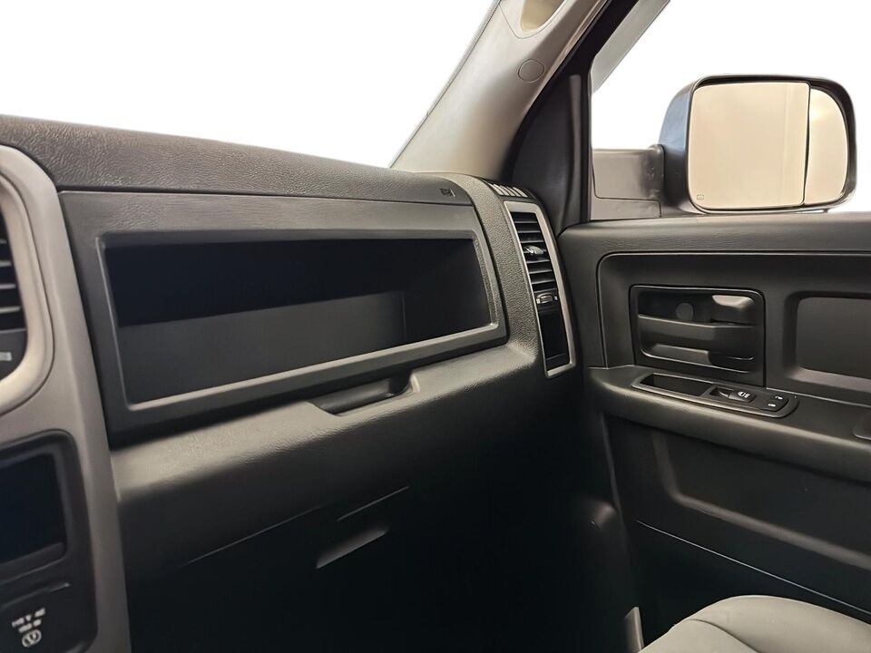 2022 Ram 1500 Classic  - Desmeules Chrysler