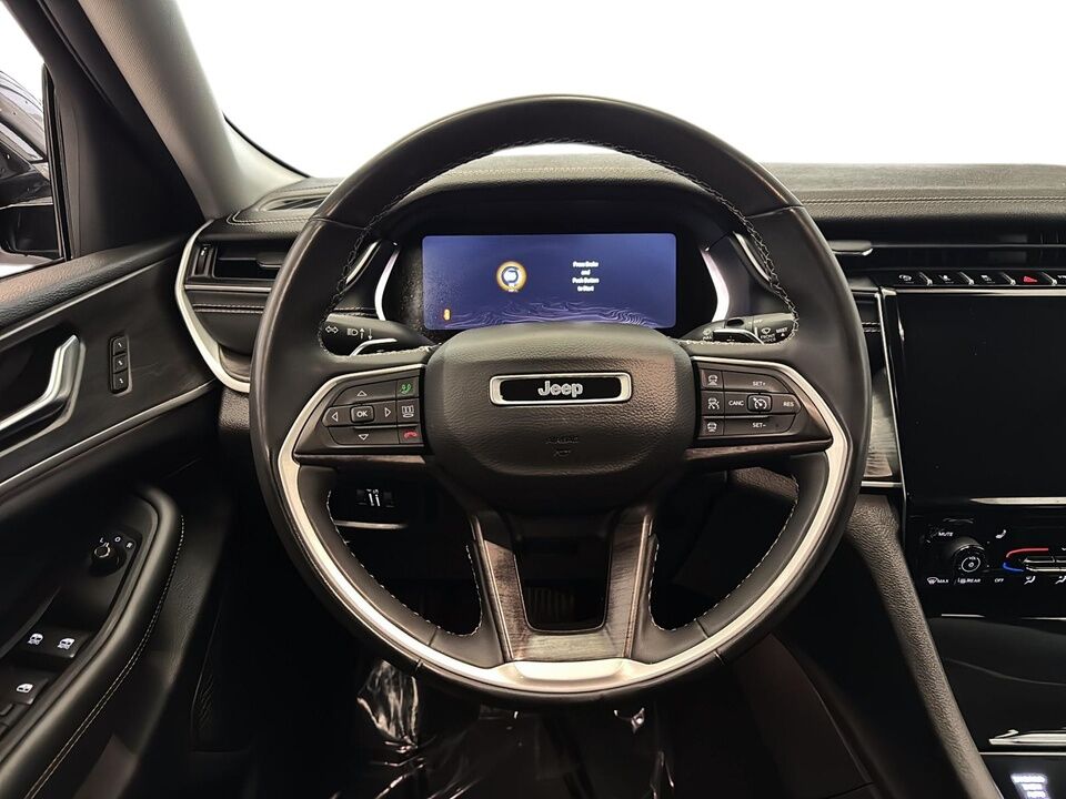 2023 Jeep Grand Cherokee  - Desmeules Chrysler