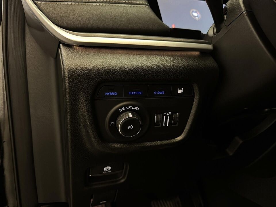 2025 Jeep Grand Cherokee 4XE  - Desmeules Chrysler
