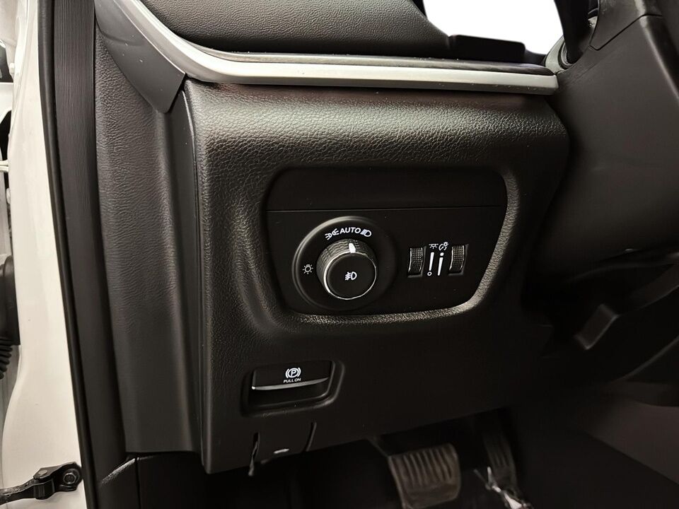 2023 Jeep Grand Cherokee  - Desmeules Chrysler