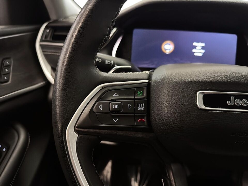 2023 Jeep Grand Cherokee  - Desmeules Chrysler