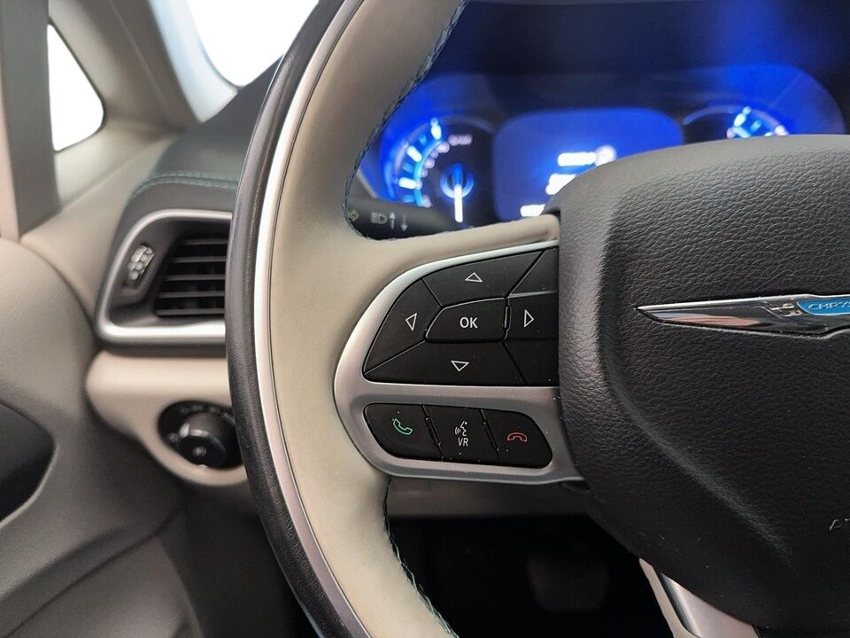 2017 Chrysler Pacifica  - Blainville Chrysler