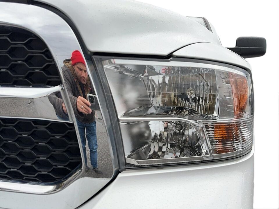 2022 Ram 1500 Classic  - Blainville Chrysler