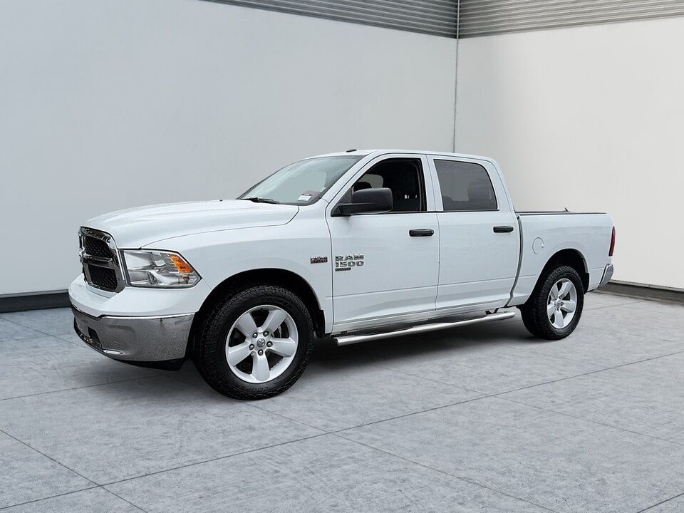 2022 Ram 1500 Classic  - Blainville Chrysler