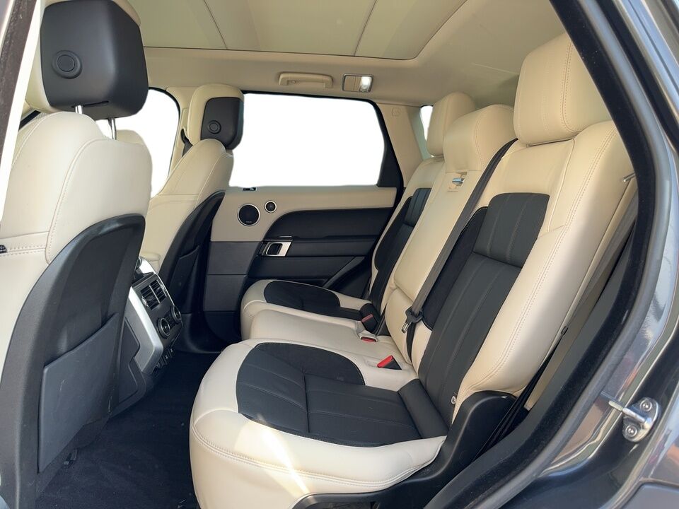 2019 Land Rover Range Rover  - Desmeules Chrysler