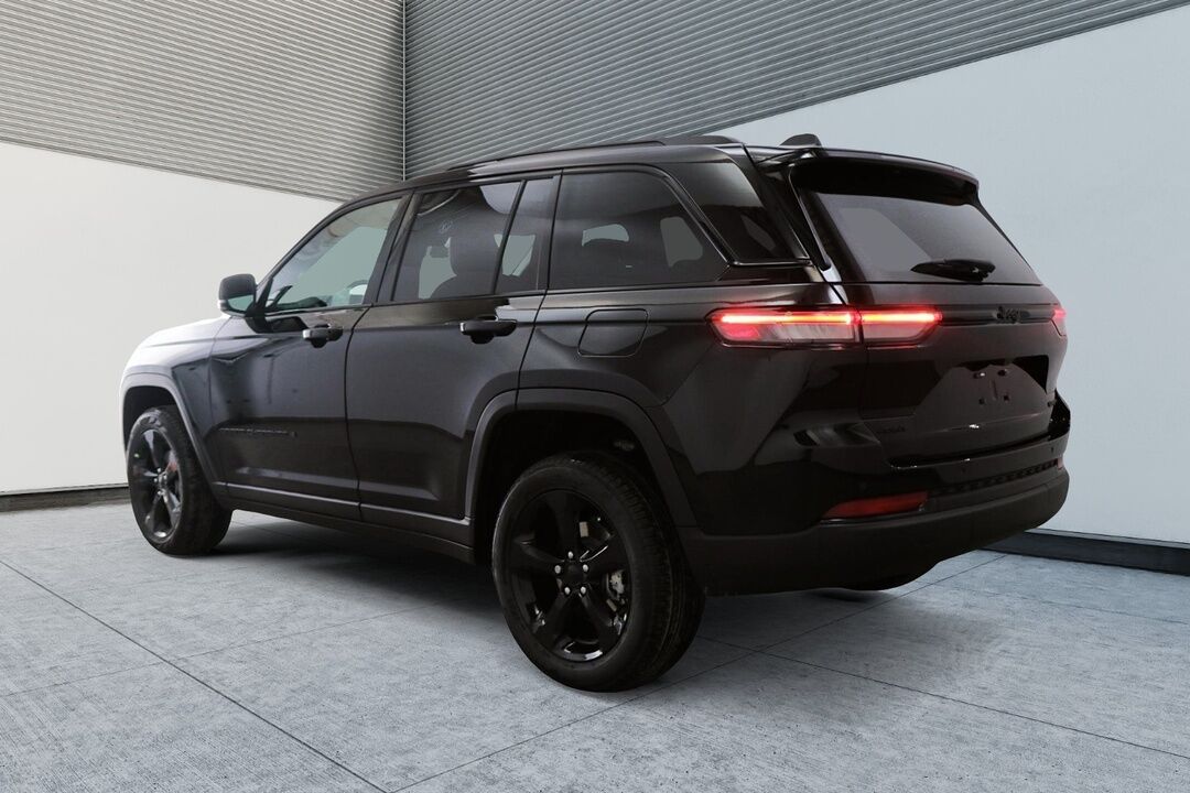 2025 Jeep Grand Cherokee  - Blainville Chrysler