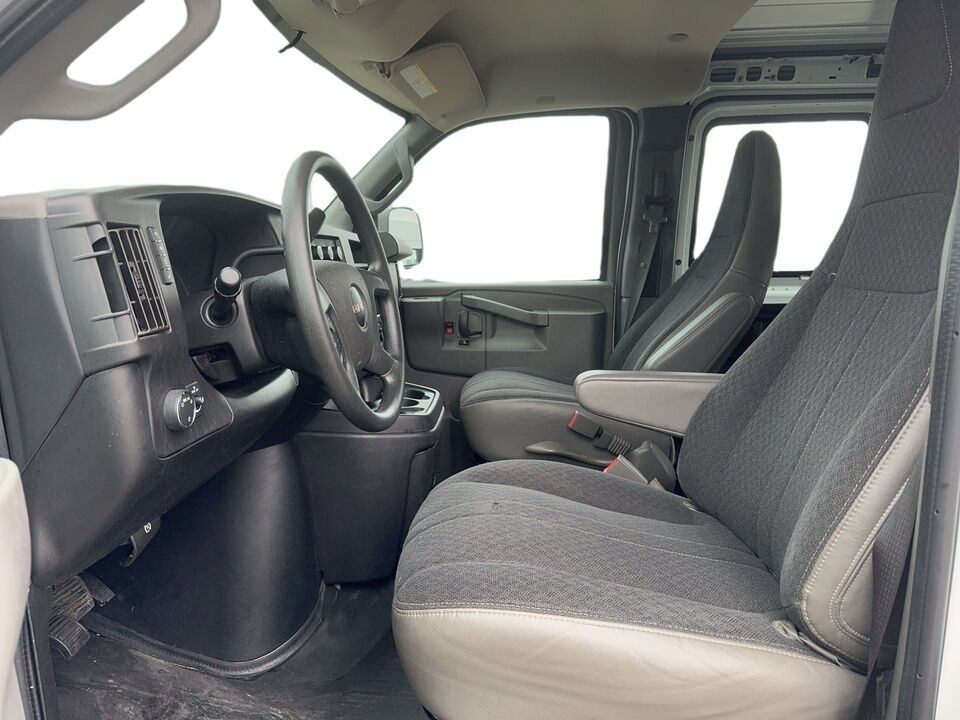 2019 GMC Savana Cargo Van  - Blainville Chrysler