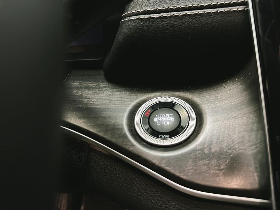 2023 Jeep Grand Cherokee  - Desmeules Chrysler