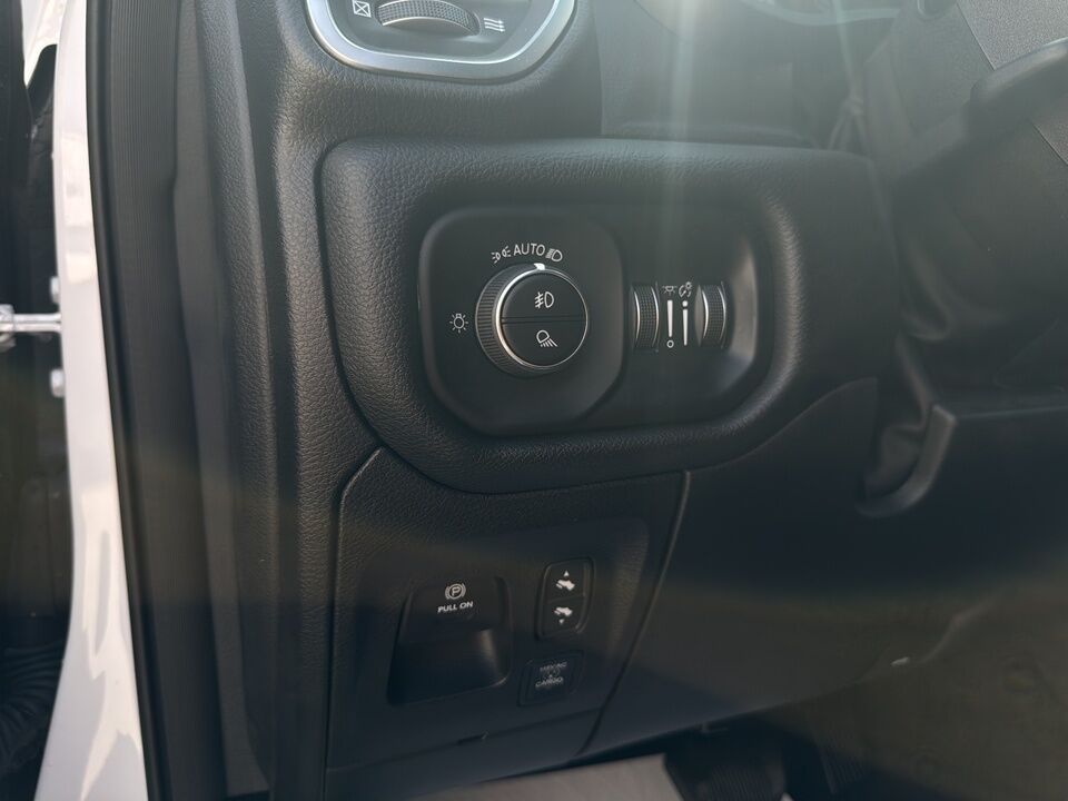 2025 Ram 1500  - Desmeules Chrysler