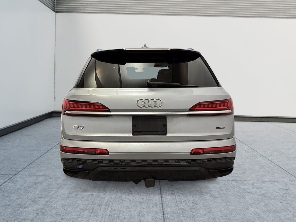 2021 Audi Q7  - Desmeules Chrysler
