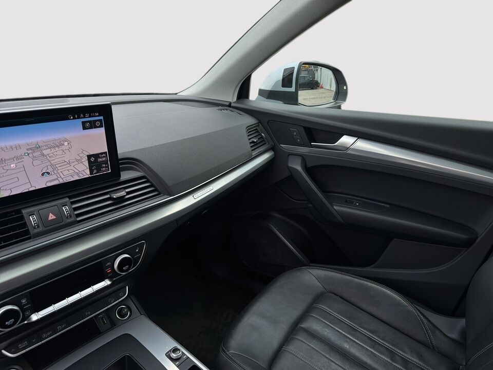 2021 Audi Q5  - Desmeules Chrysler
