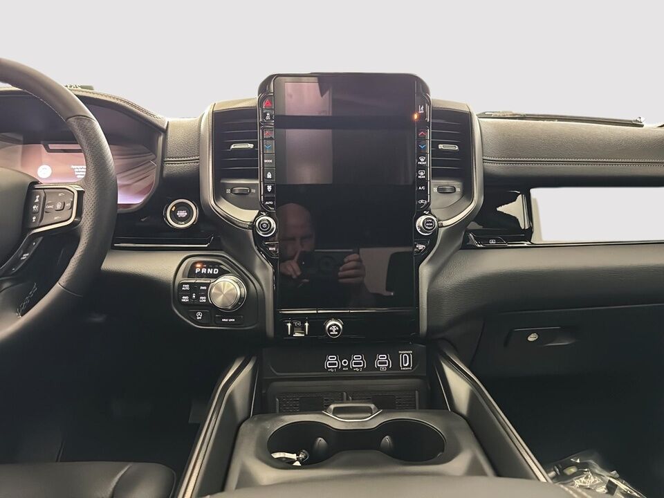 2025 Ram 1500  - Desmeules Chrysler