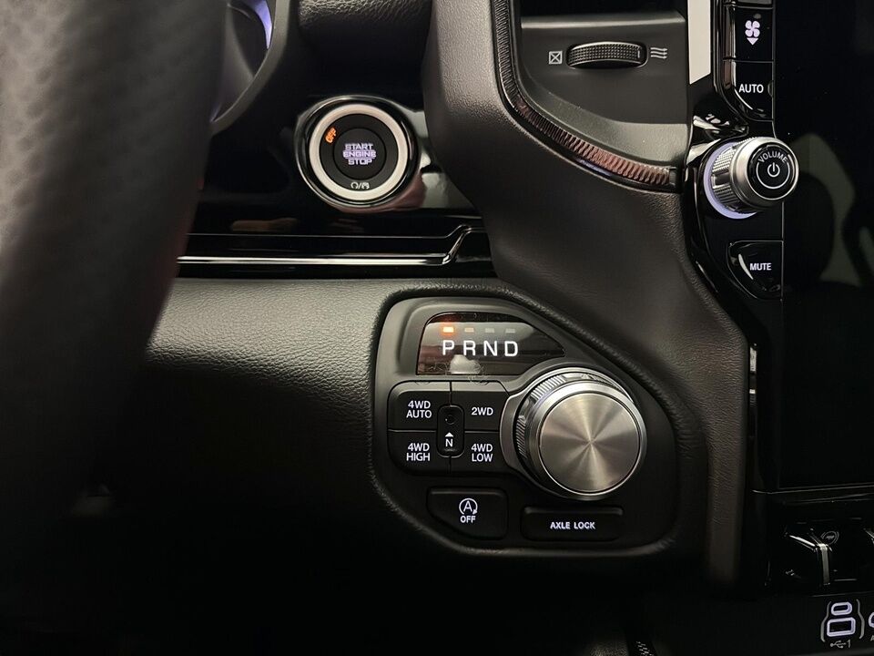 2025 Ram 1500  - Desmeules Chrysler